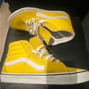 Vans High-Top Sneakers in Yellow and White